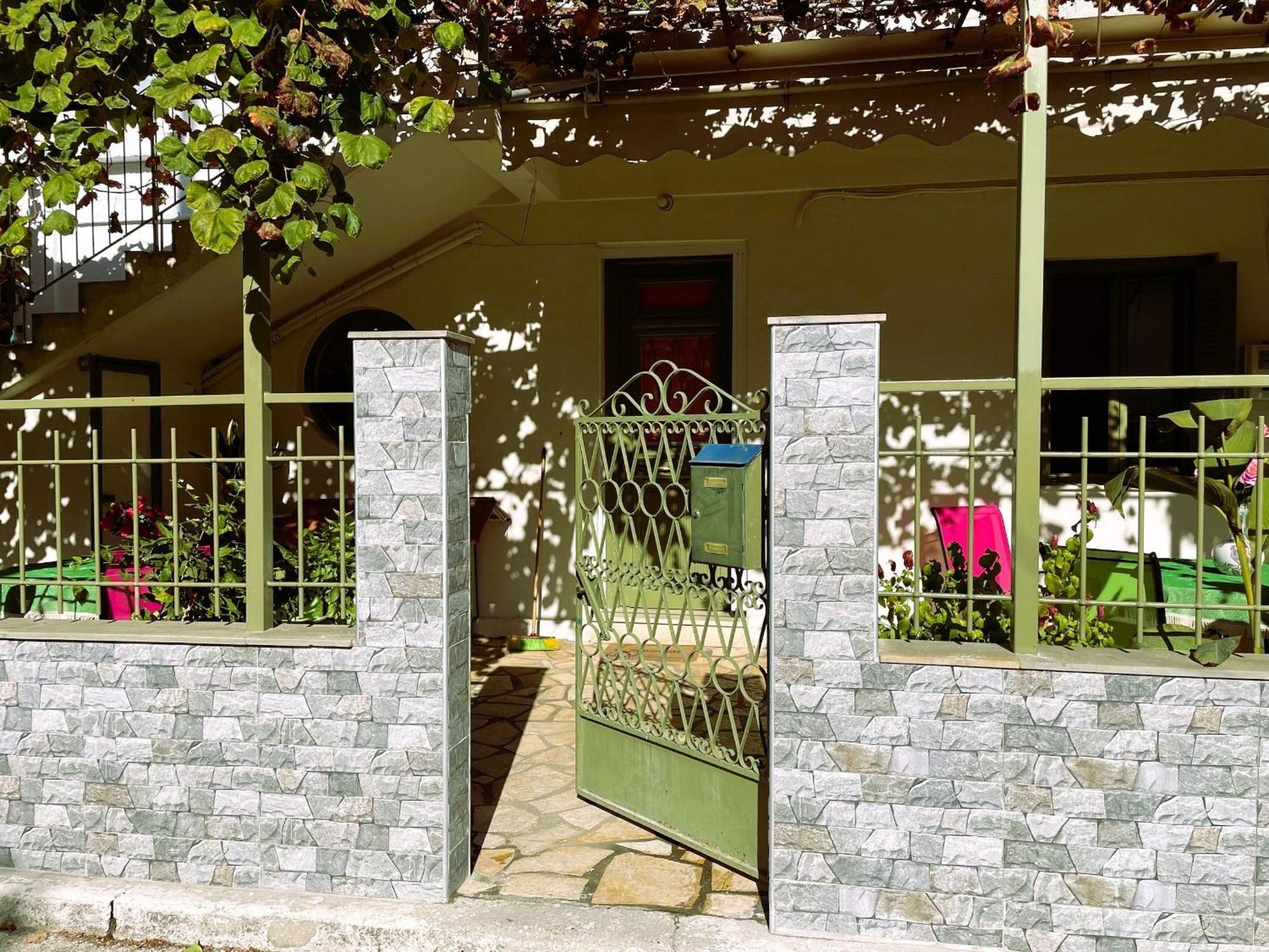 Villa Simotas 4 Four Poros  Esterno foto